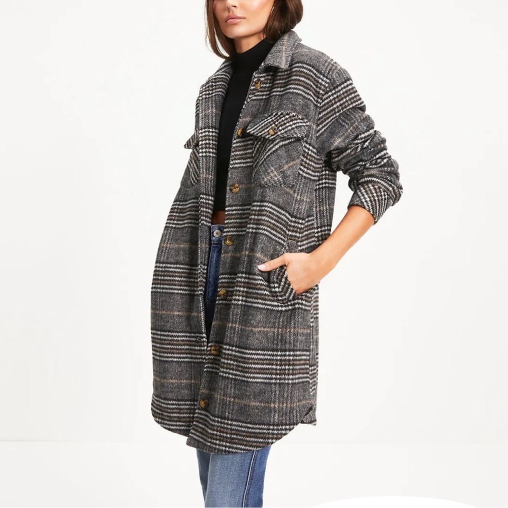 Vici Kassey Plaid Pocketed Coat